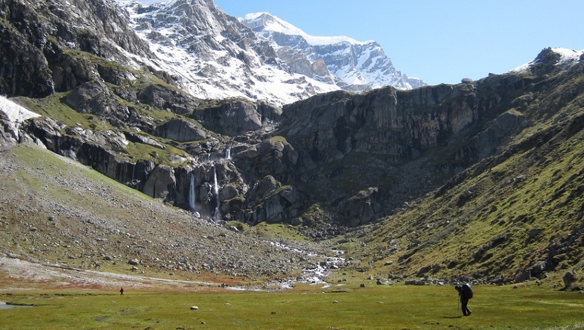 Deo Tibba Summit Trek